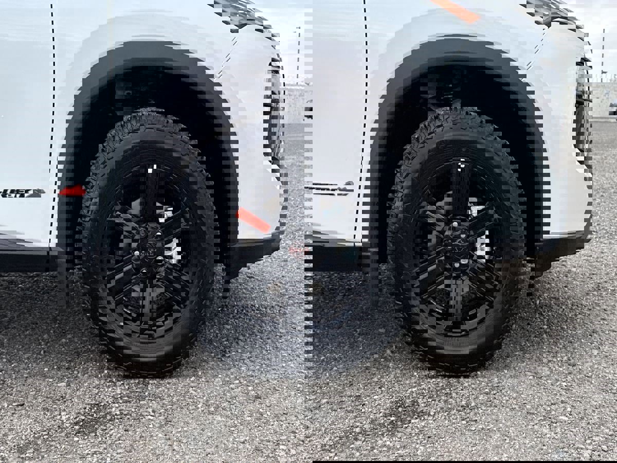 New 2026 Nissan Rogue SV image 9