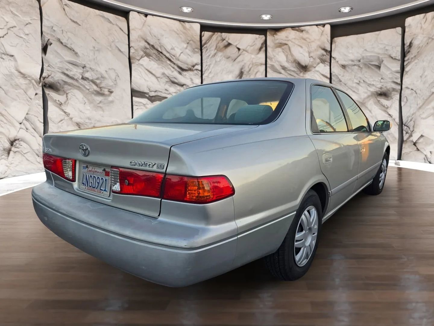 Used 2000 Toyota Camry LE image 6