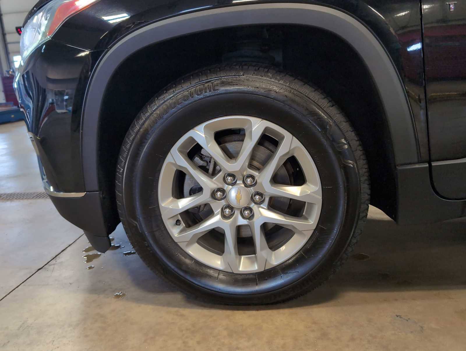 Used 2020 Chevrolet Traverse LT image 31