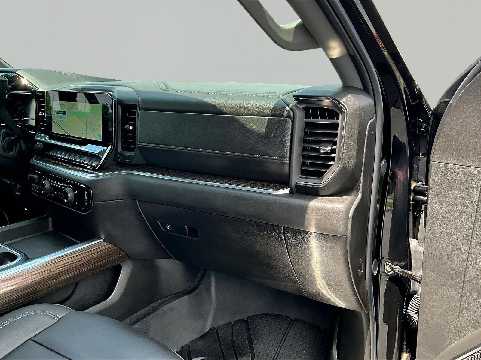 Used 2024 Chevrolet Silverado 3500 LT w/ All Star Edition AWD/4WD image 27