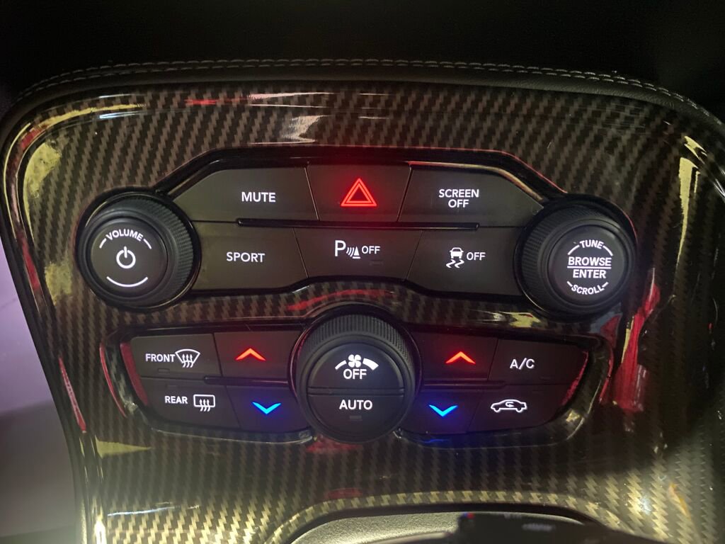 Used 2019 Dodge Challenger R/T image 13