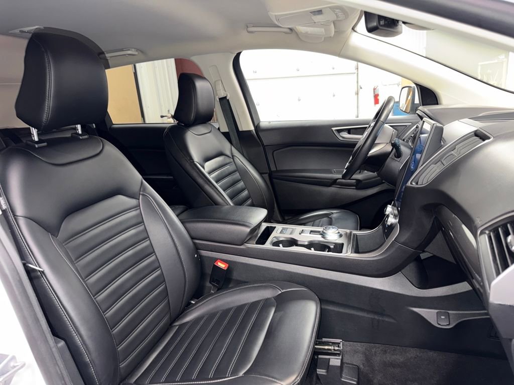 Used 2024 Ford Edge SEL image 22