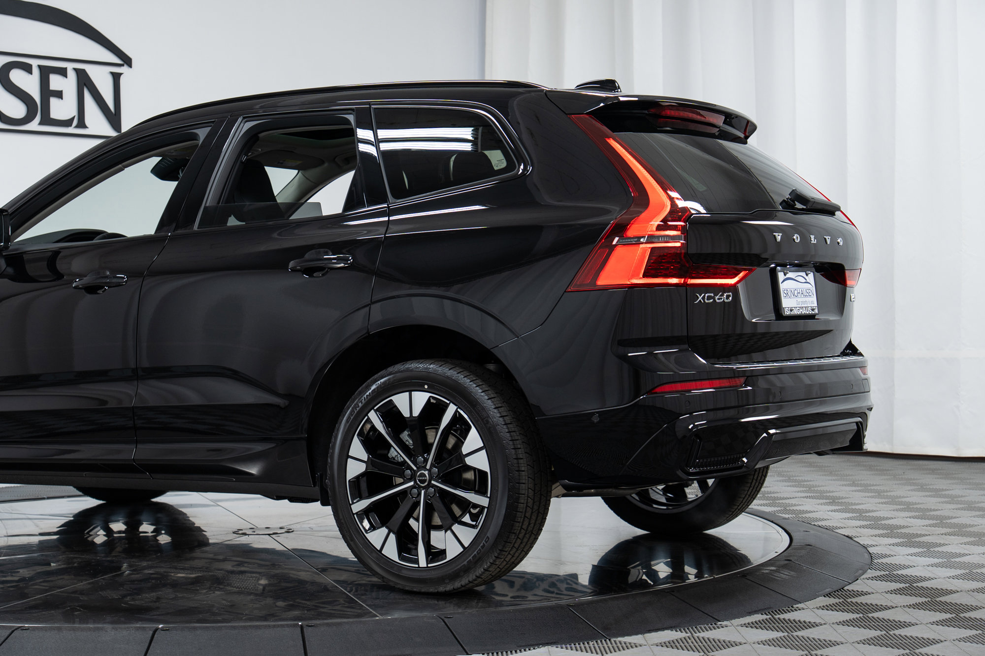 New 2026 Volvo XC60 B5 Plus w/ Protection Package Premier image 29