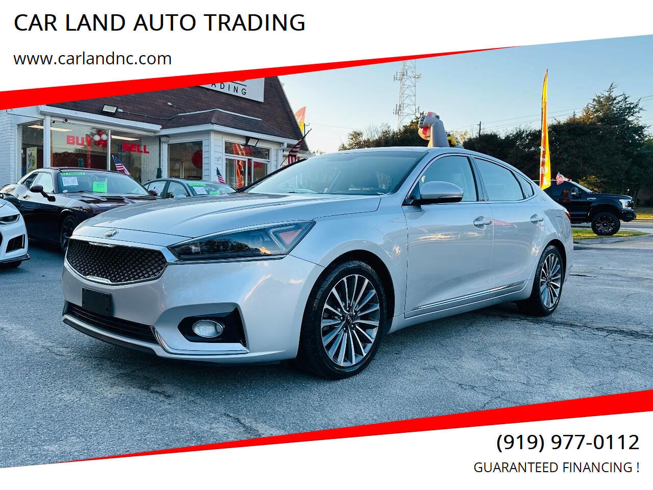 Used 2018 Kia Cadenza Premium image 1