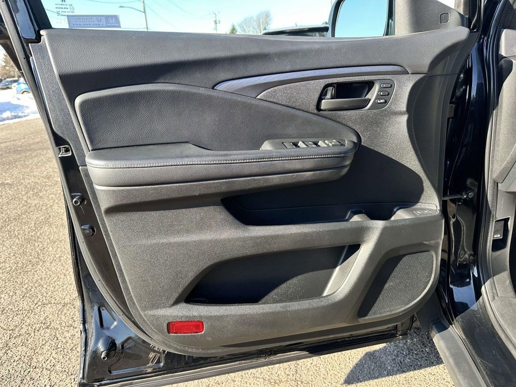Used 2022 Honda Passport EX-L image 8