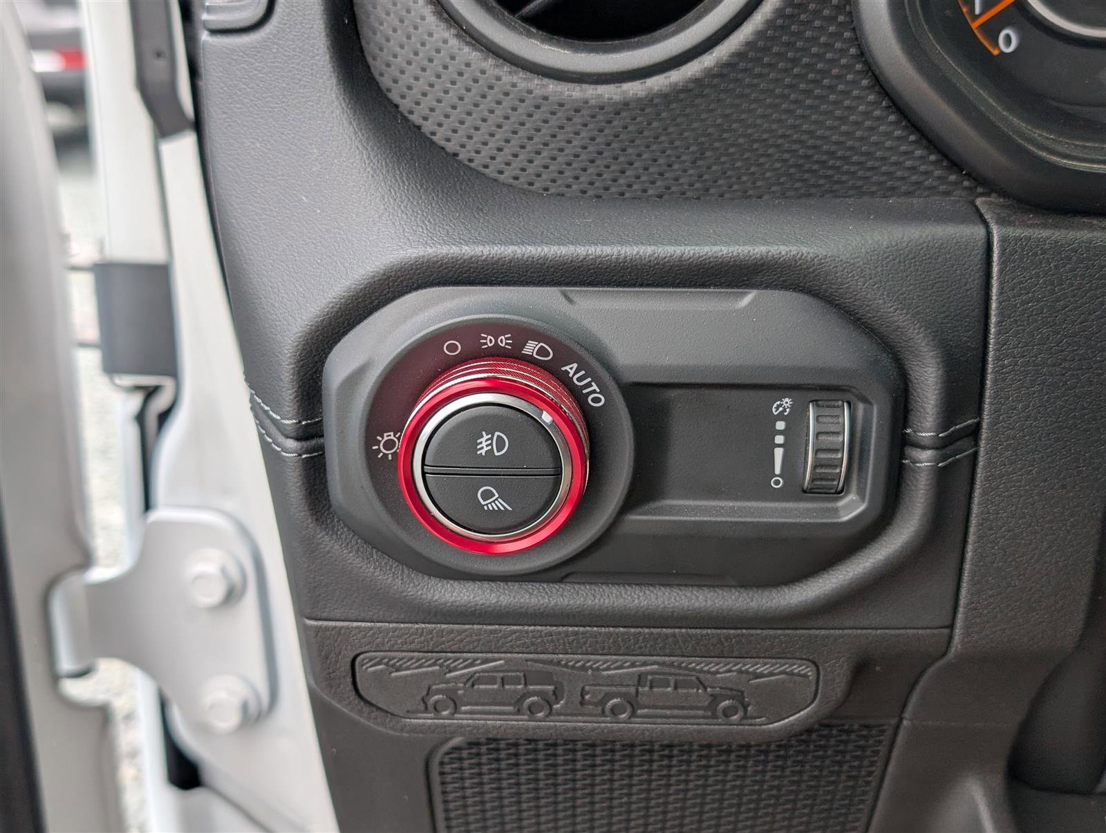 Used 2024 Jeep Gladiator Rubicon image 23