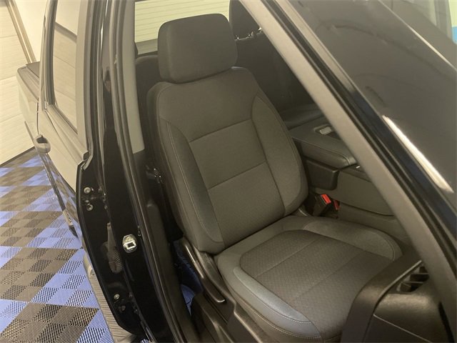 Used 2022 Chevrolet Silverado 2500 Custom w/ Custom Value Package image 24