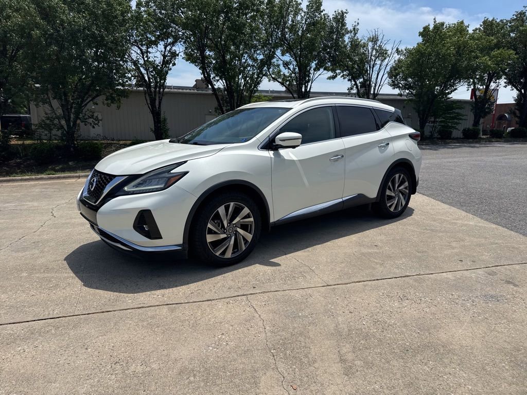 Used 2020 Nissan Murano SL w/ Moonroof Package AWD/4WD image 12