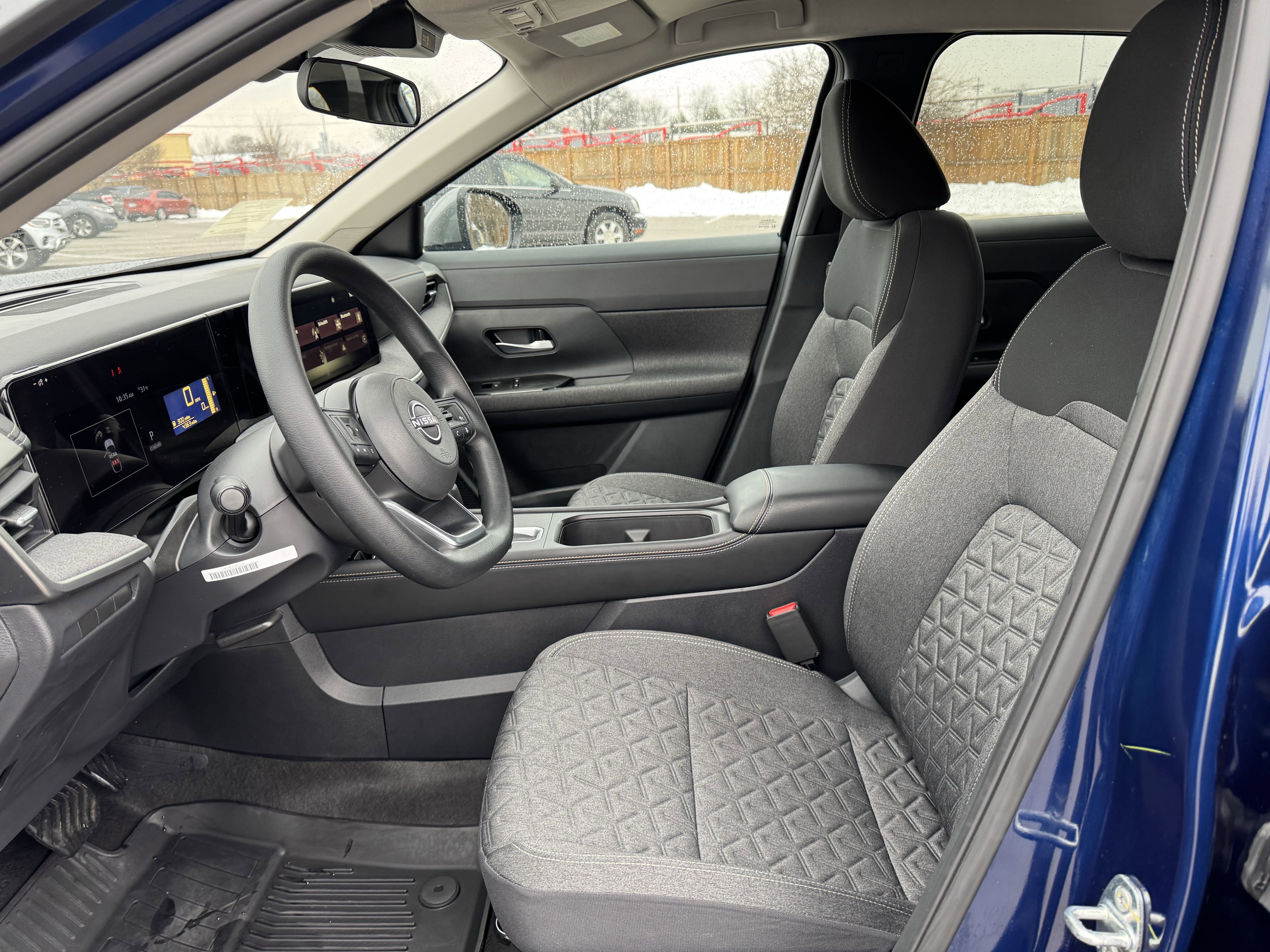 Used 2025 Nissan Kicks SV image 26