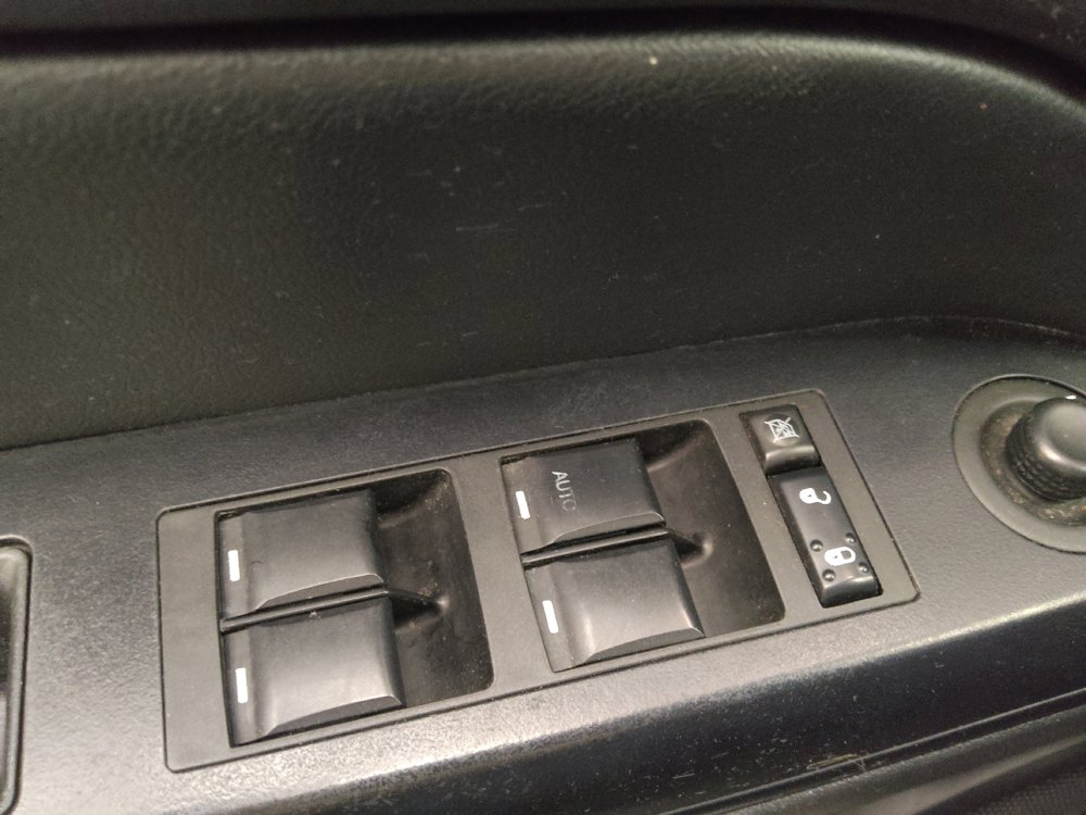 Used 2015 Jeep Patriot High Altitude FWD image 27