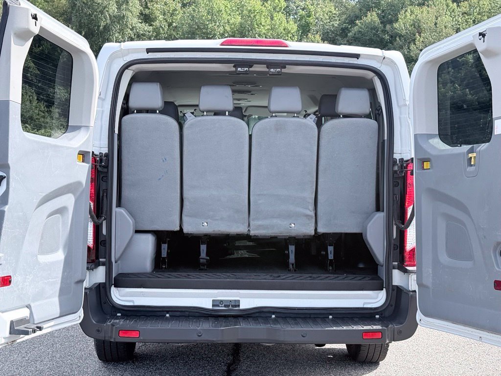 Used 2018 Ford Transit 350 XL RWD image 9