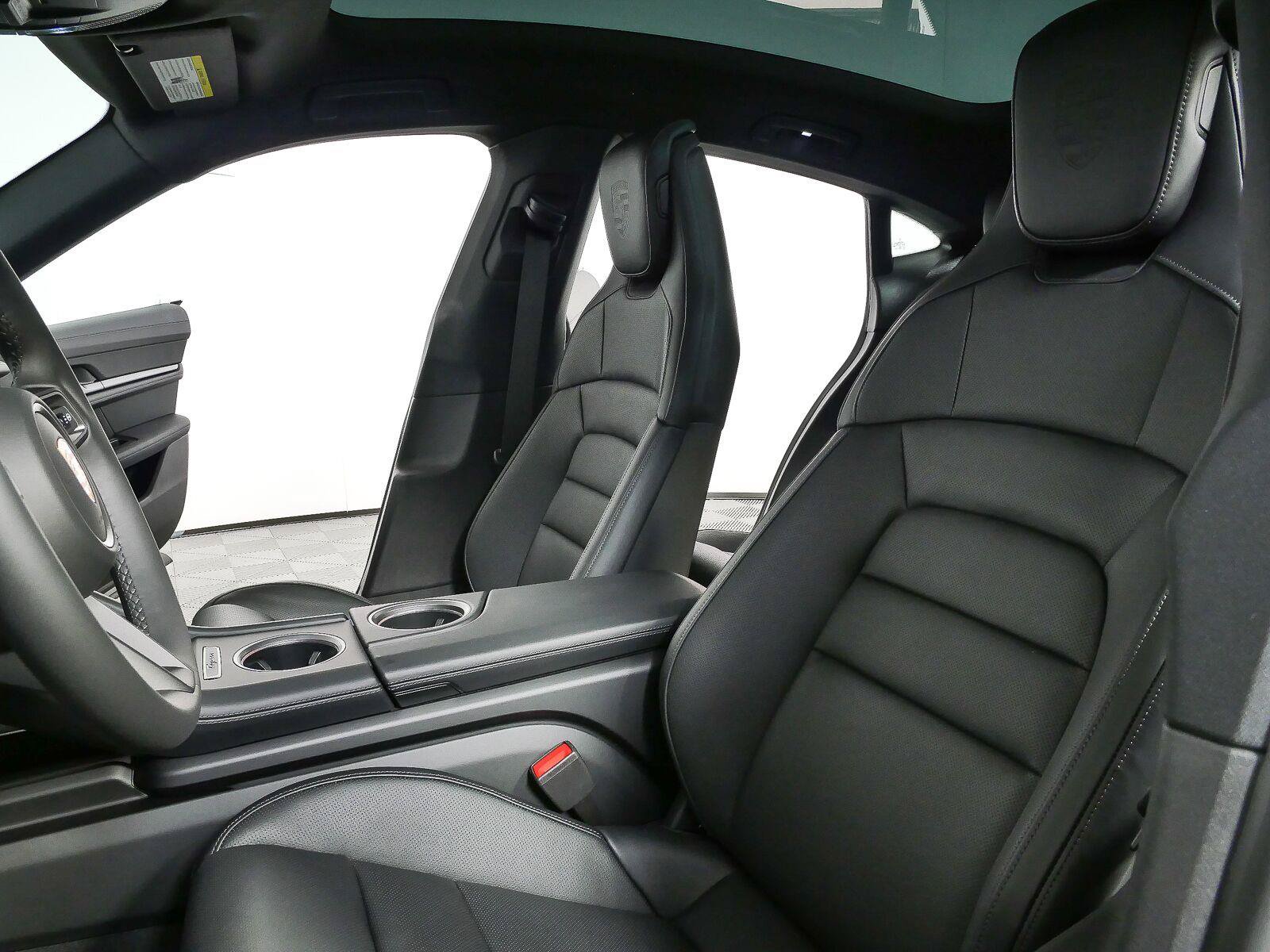 New 2026 Porsche Taycan RWD image 5