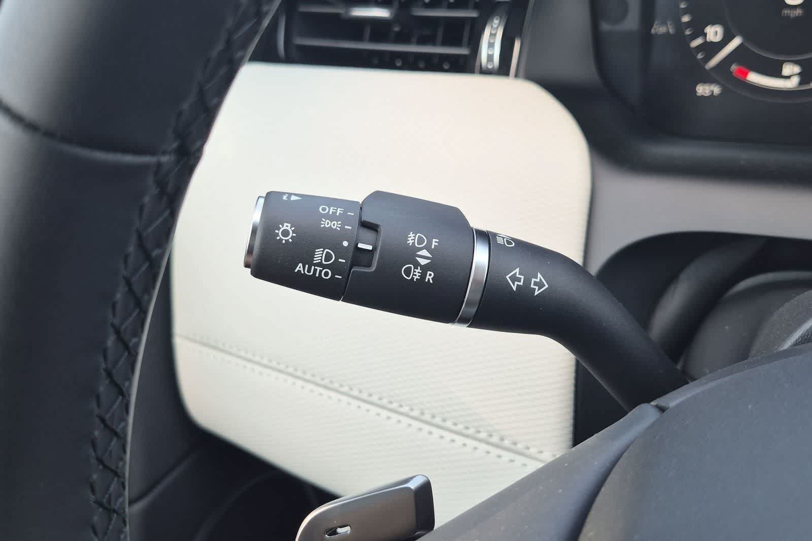 New 2026 Land Rover Discovery Sport Landmark AWD/4WD image 27