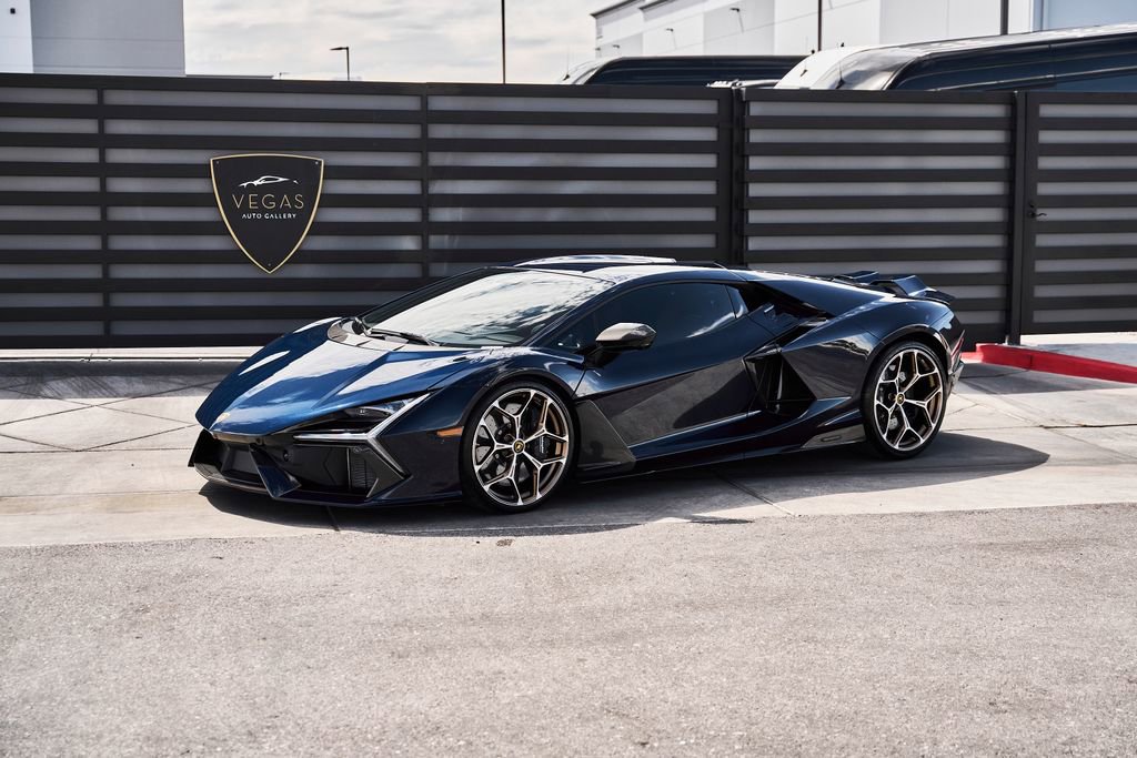 Used 2025 Lamborghini Revuelto AWD/4WD image 6