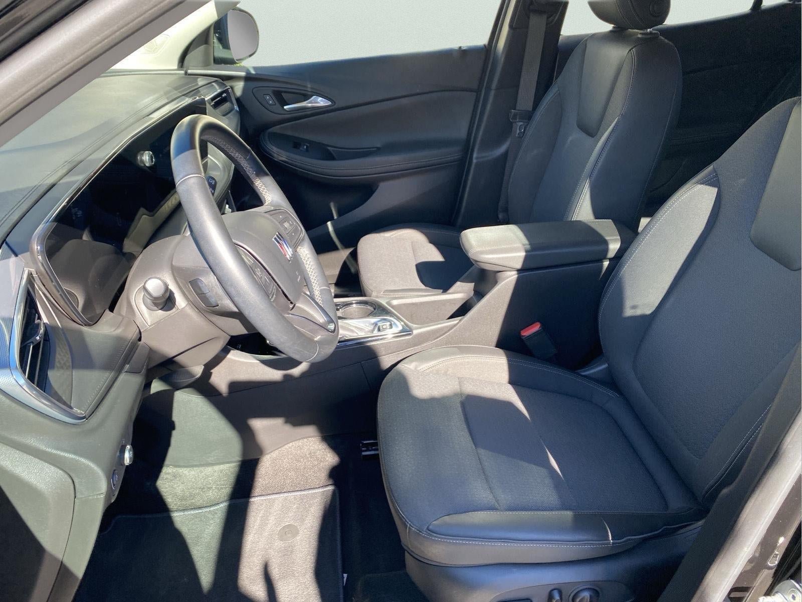 Certified 2024 Buick Encore GX Preferred w/ Comfort Package AWD/4WD image 17