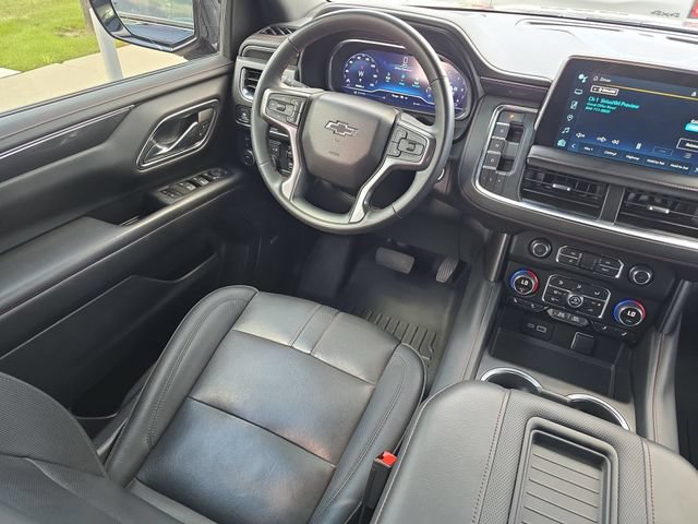 Certified 2023 Chevrolet Suburban RST w/ Sport Performance Package AWD/4WD image 15