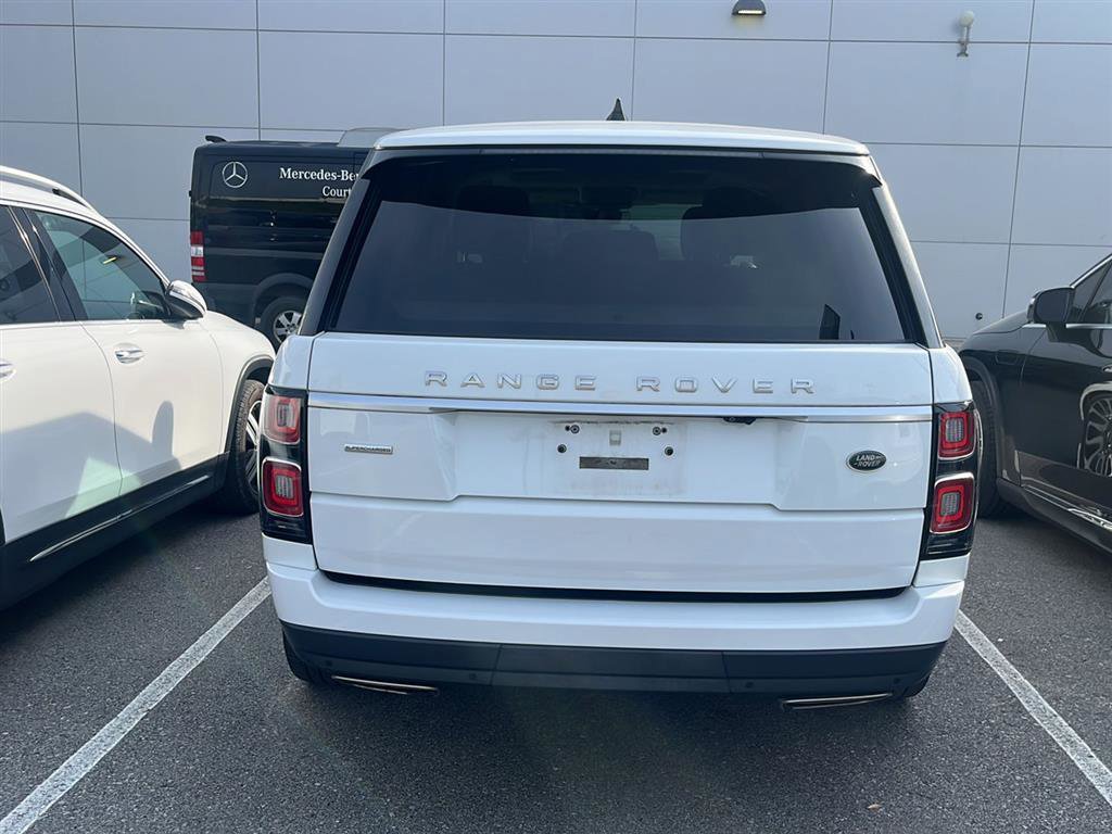 Used 2018 Land Rover Range Rover Supercharged image 9