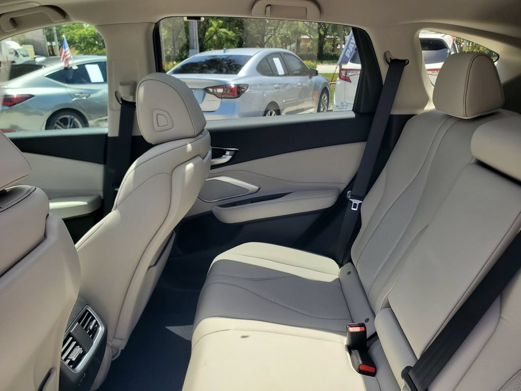Used 2025 Acura RDX SH-AWD w/ Technology Package image 12