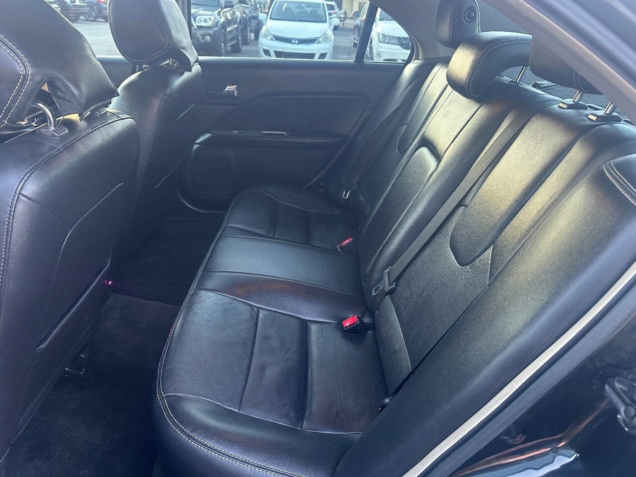 Used 2012 Ford Fusion SEL image 16