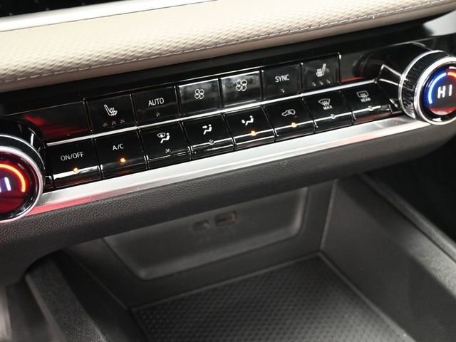 New 2026 Chevrolet Equinox LT w/ Convenience Package II image 33