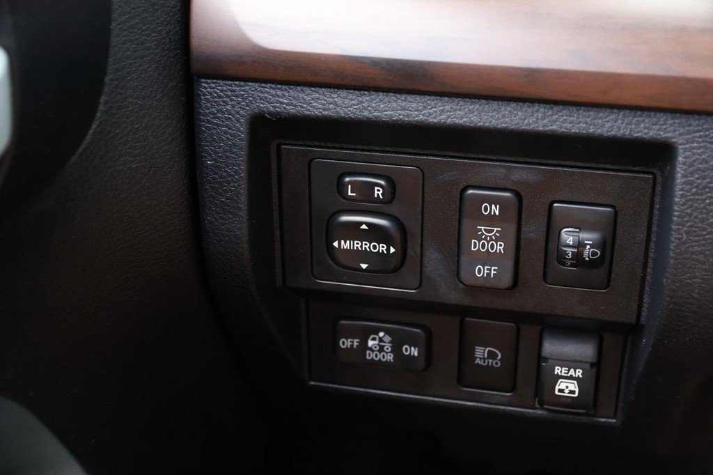 Used 2019 Toyota Tundra Limited w/ Limited Premium Package AWD/4WD image 21