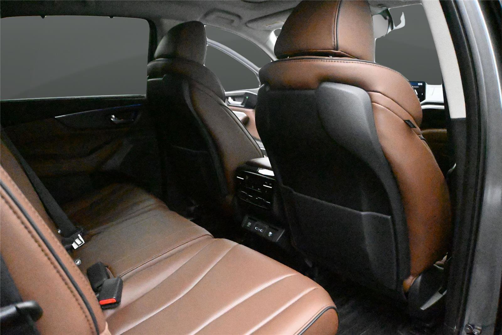 Certified 2024 Acura MDX SH-AWD w/ Advance Package image 19