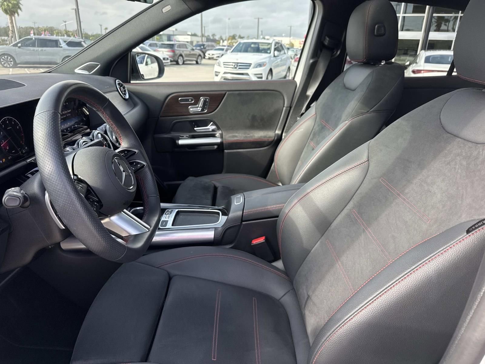 Used 2025 Mercedes-Benz GLA 250 image 16