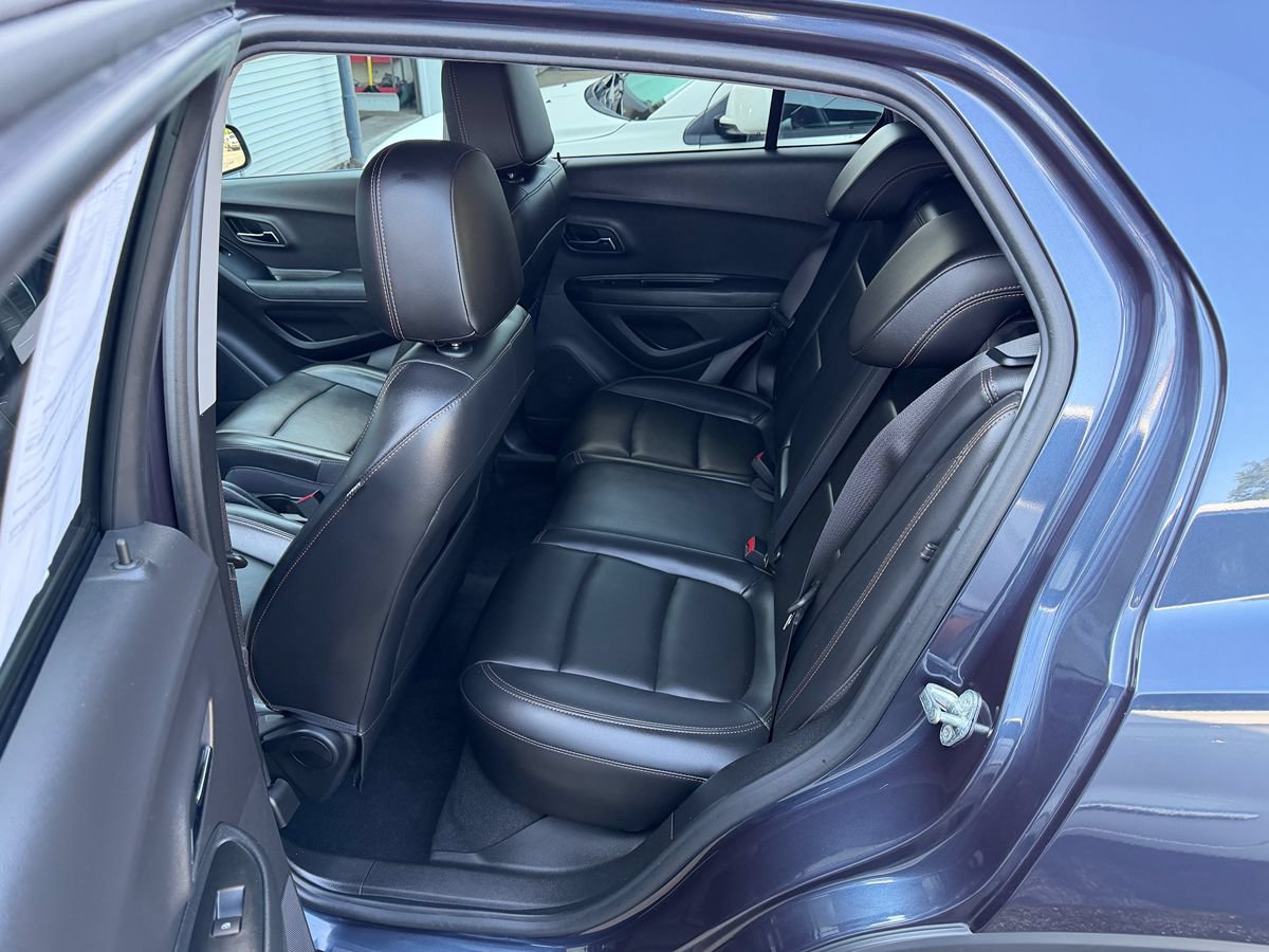 Used 2019 Chevrolet Trax Premier AWD/4WD image 5