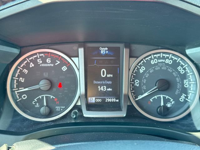 Used 2022 Toyota Tacoma SR5 RWD image 15