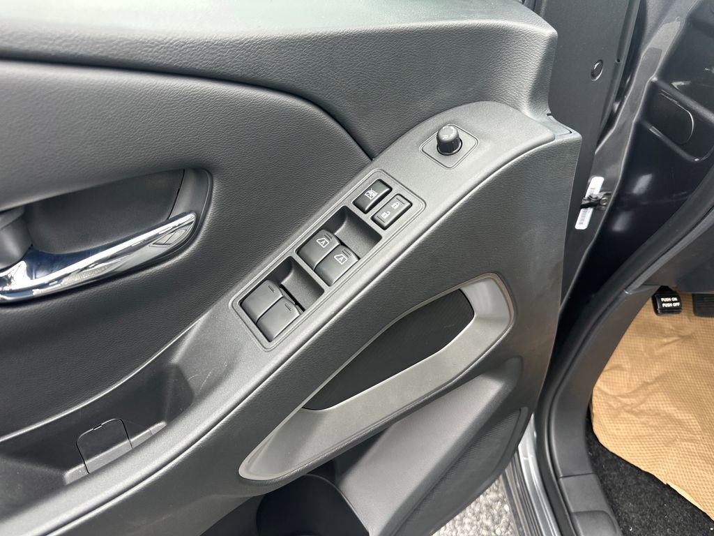 New 2026 Nissan Frontier SV AWD/4WD image 15