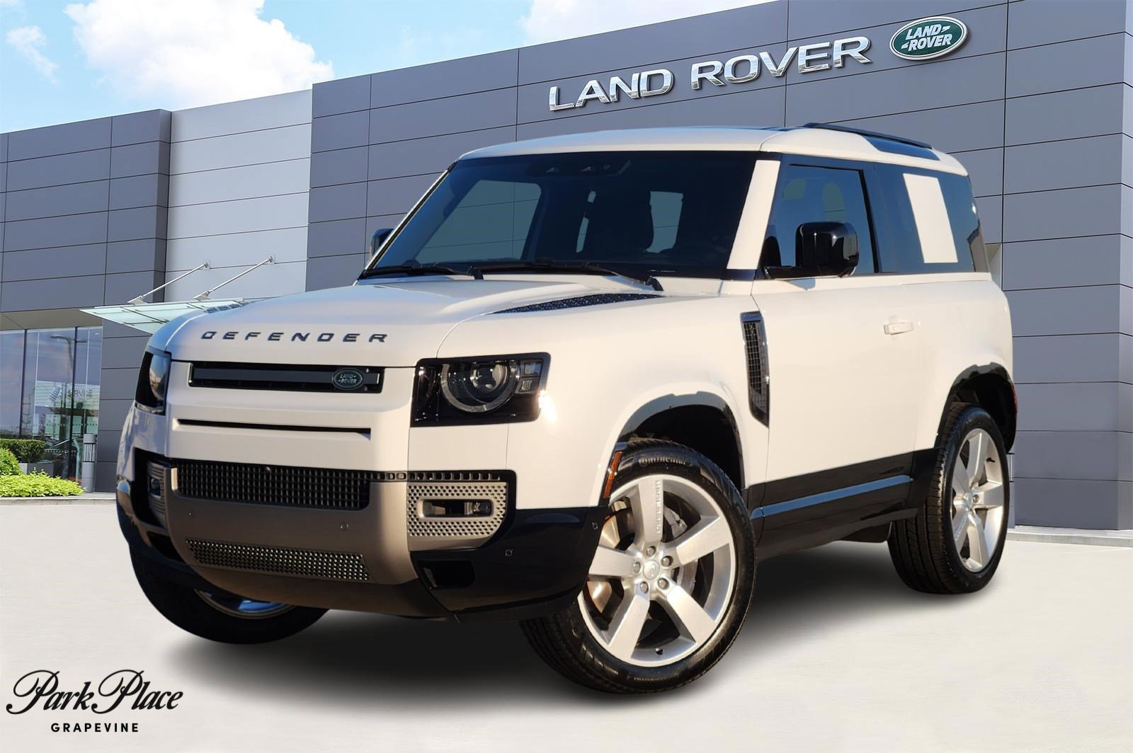 New 2025 Land Rover Defender 90 X-Dynamic SE