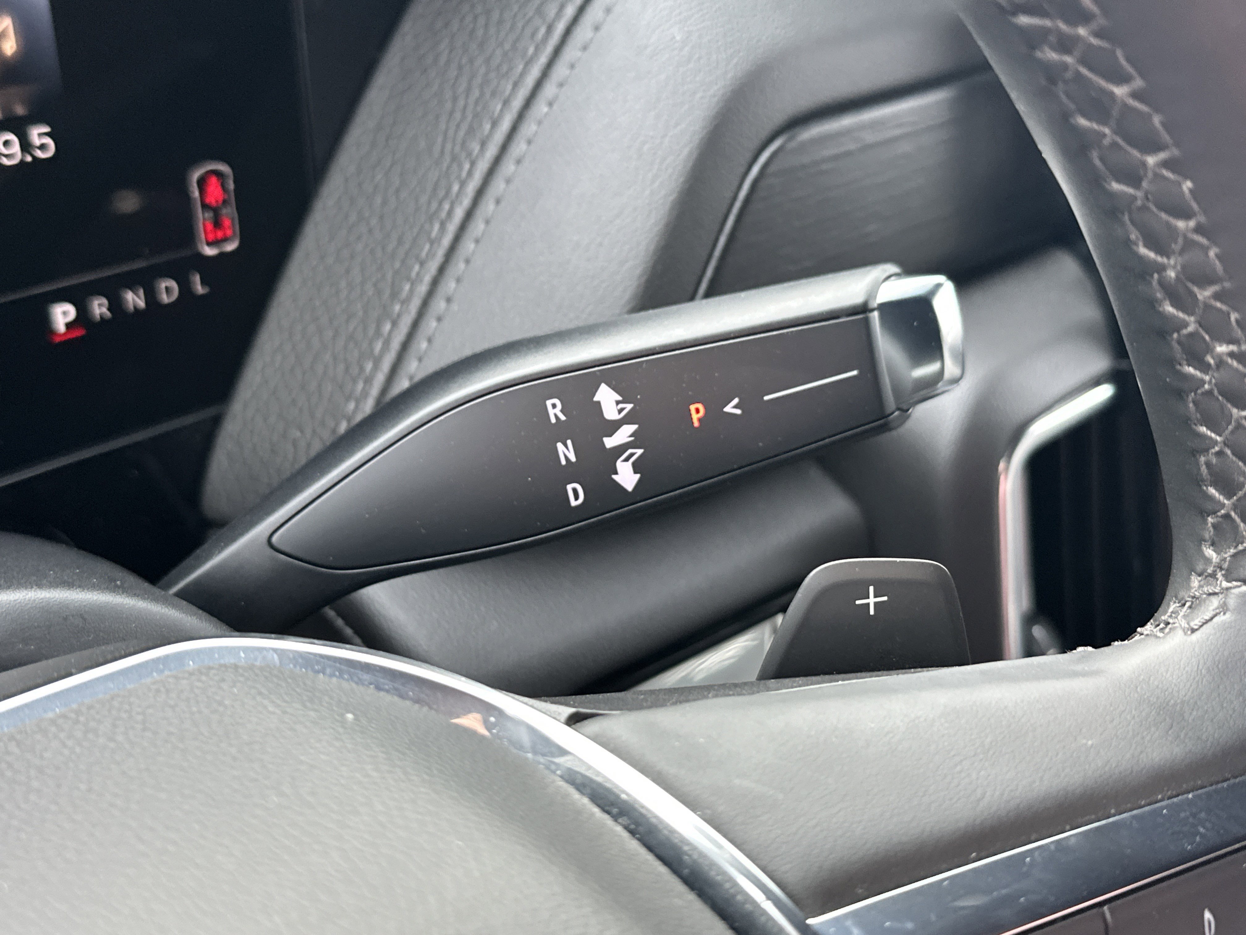 Certified 2025 GMC Yukon XL Denali image 21