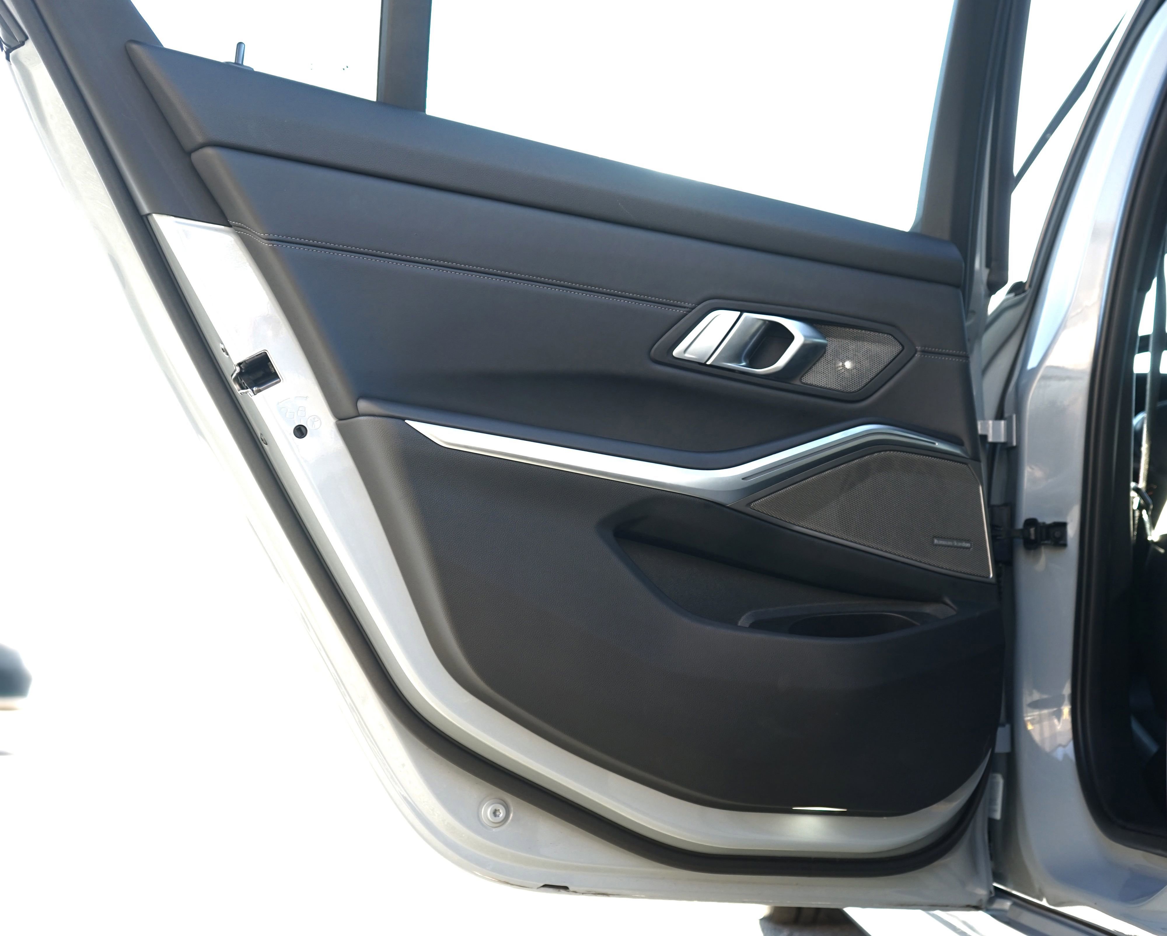 Used 2022 BMW M3 Competition w/ Premium Package image 35