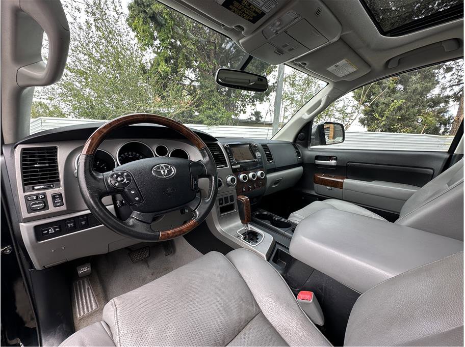 Used 2010 Toyota Tundra Limited AWD/4WD image 2