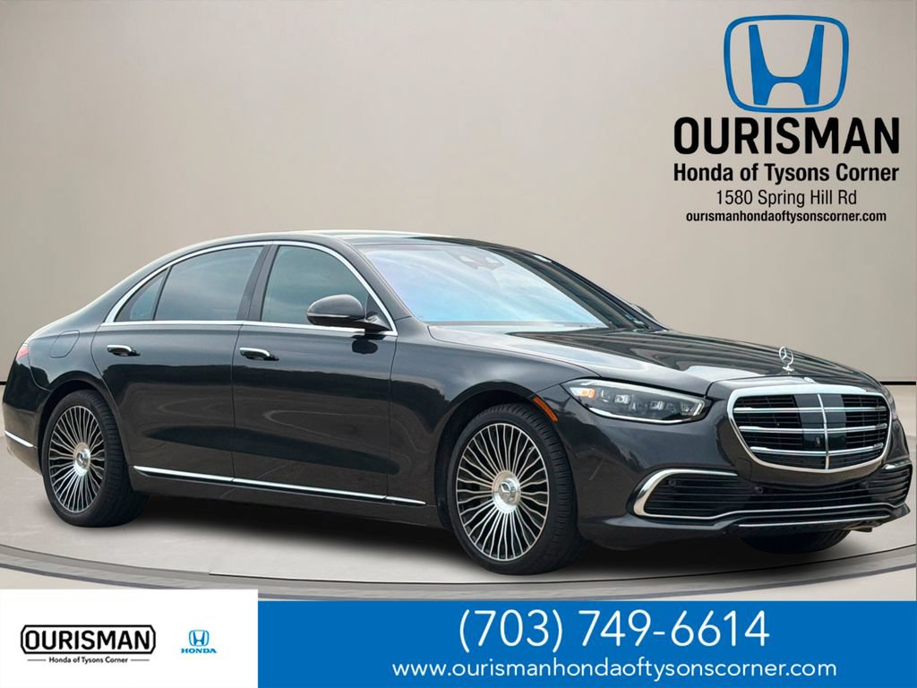 Used 2022 Mercedes-Benz S 580 4MATIC Sedan w/ Rear Seat Package image 1