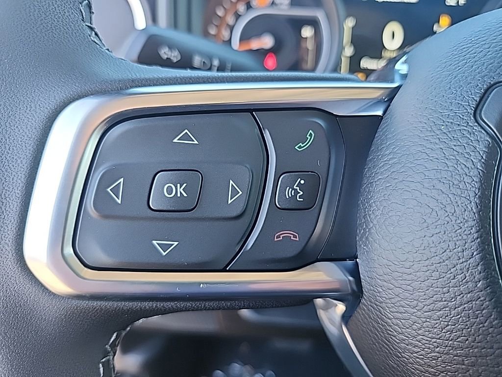 New 2026 Jeep Wrangler Unlimited Sahara AWD/4WD image 27