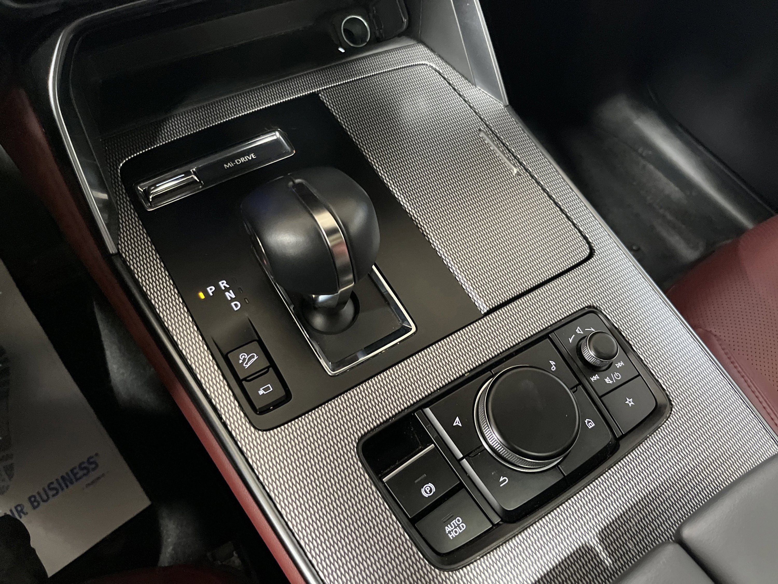 Used 2025 MAZDA CX-70 3.3 Turbo S w/ Premium Package image 33