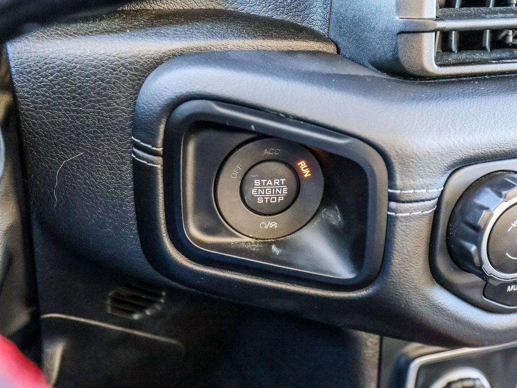 Used 2024 Jeep Wrangler Rubicon image 33
