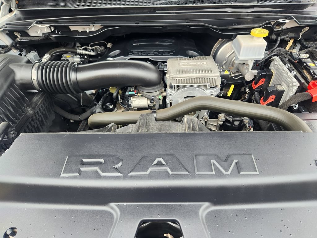 Used 2021 RAM 1500 Laramie AWD/4WD image 31