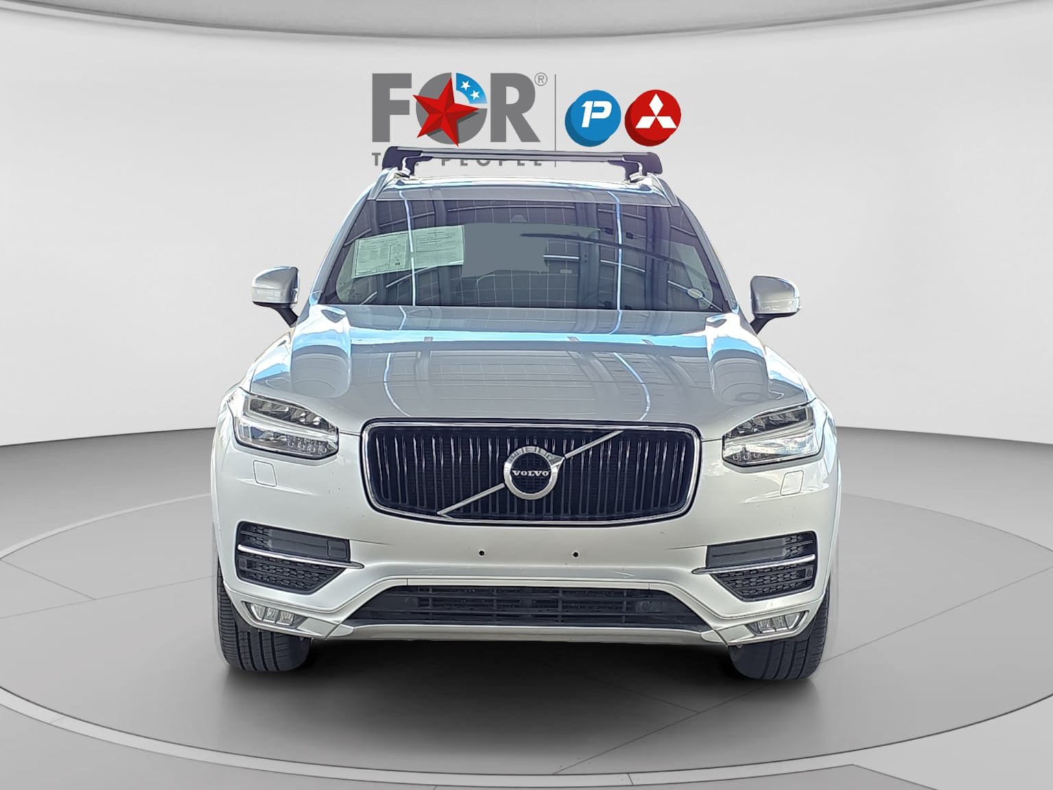 Used 2016 Volvo XC90 T6 Momentum AWD/4WD image 2
