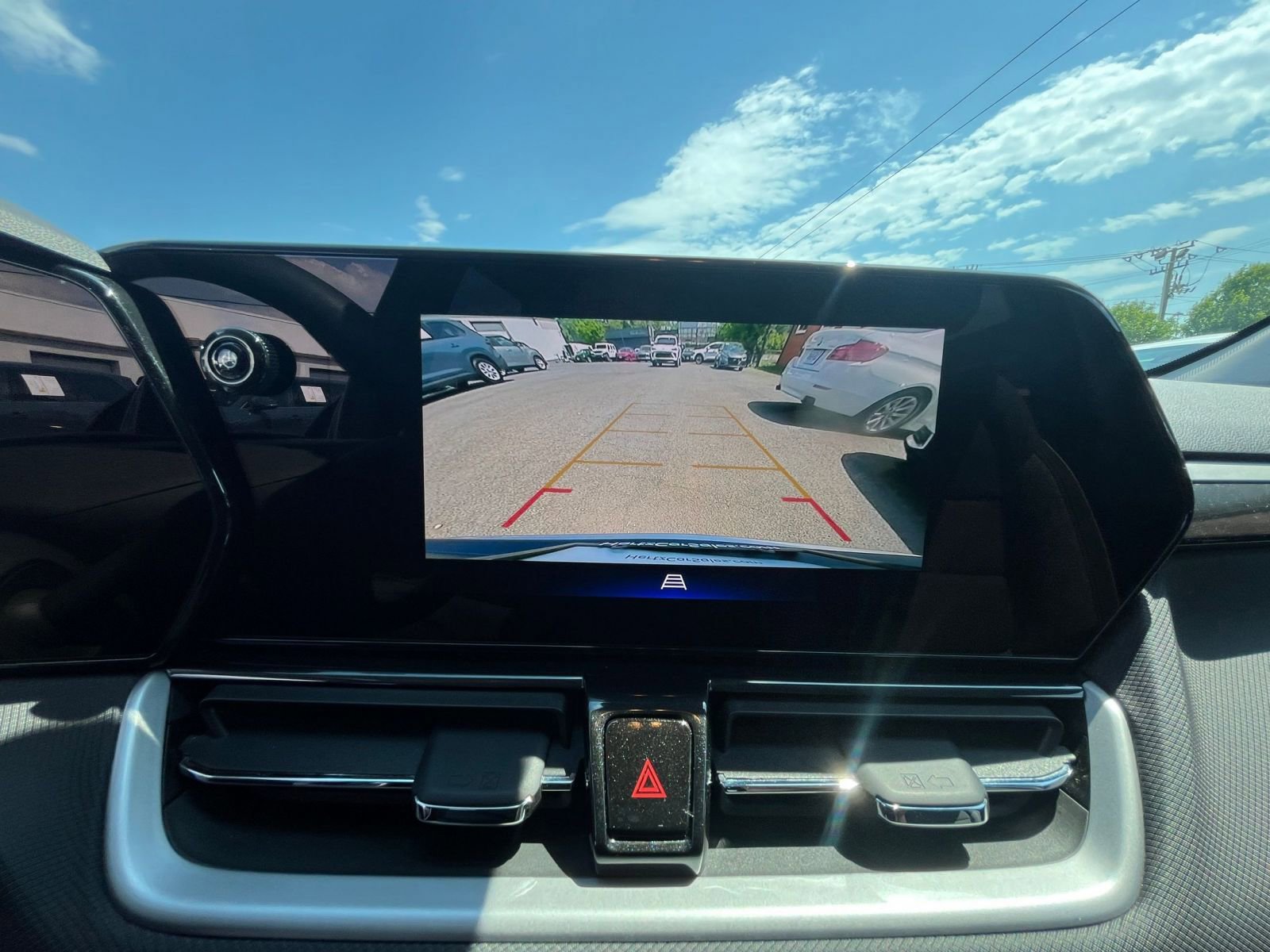 Used 2025 Chevrolet TrailBlazer LT FWD image 22