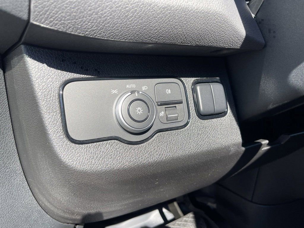 New 2025 Mercedes-Benz Sprinter 2500 image 12