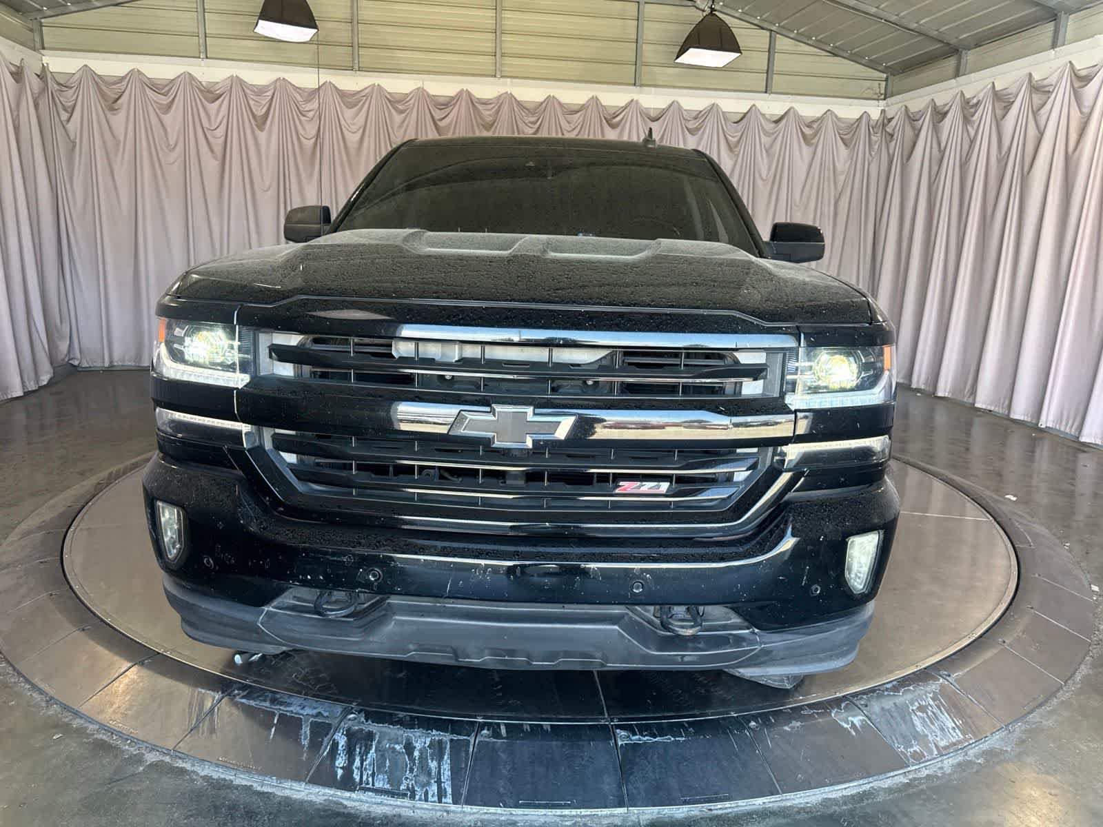 Used 2017 Chevrolet Silverado 1500 LTZ Z71 w/ LTZ Plus Package AWD/4WD image 2