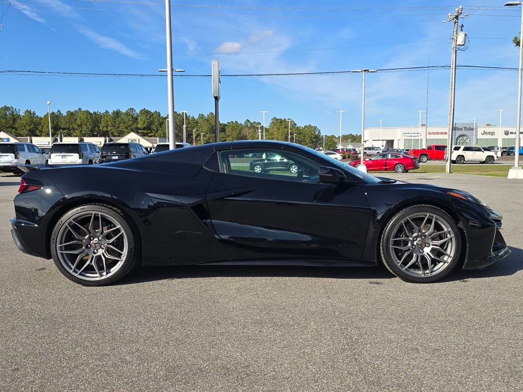 New 2026 Chevrolet Corvette Z06 w/ Stealth Interior Trim Package image 6