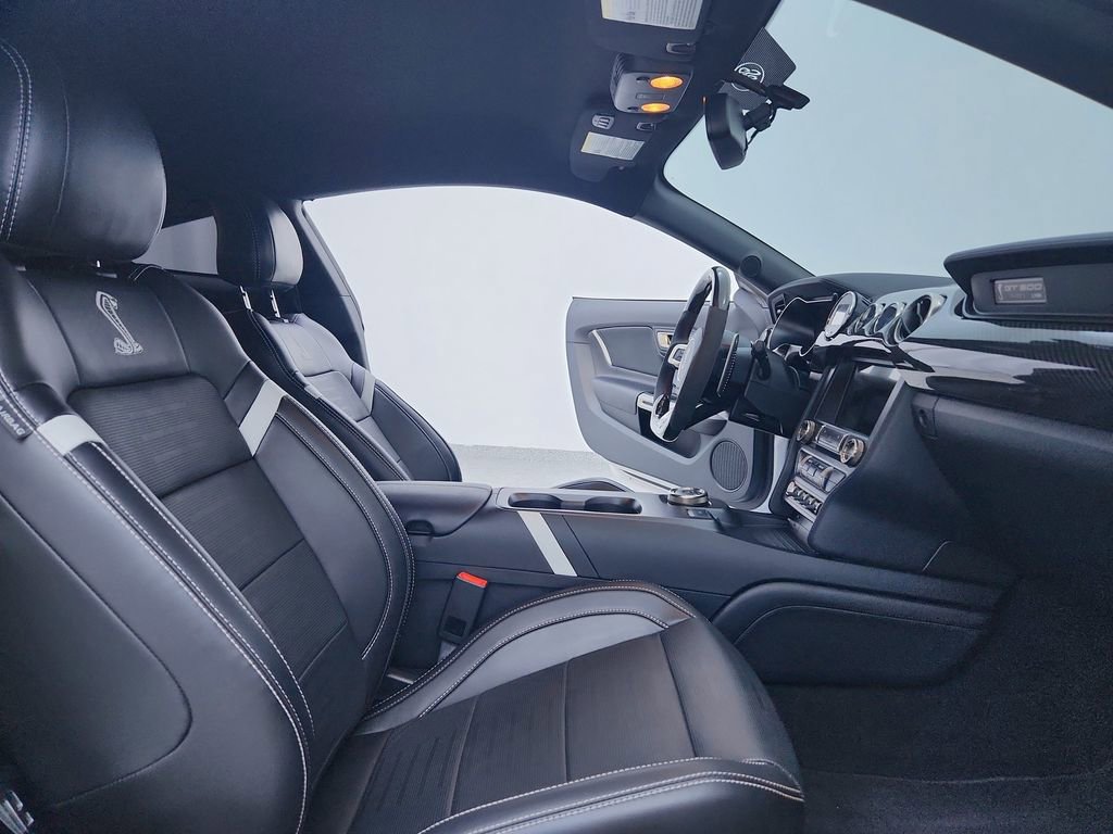 Used 2020 Ford Mustang Shelby GT500 w/ Technology Package image 25