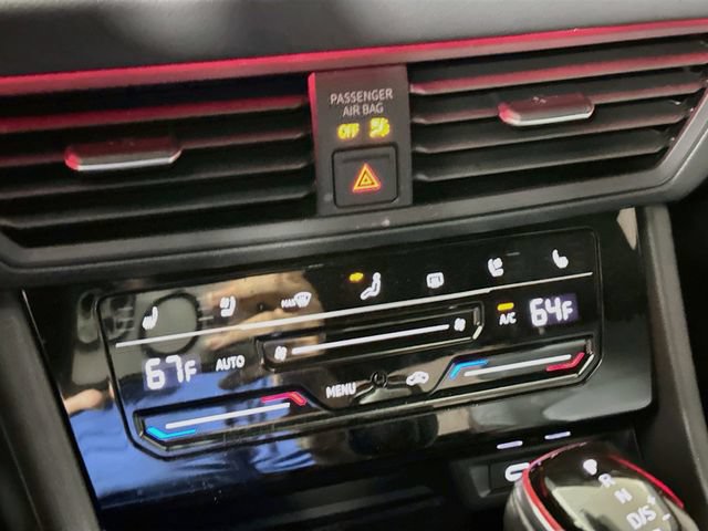 Used 2025 Volkswagen Jetta GLI Autobahn FWD image 17