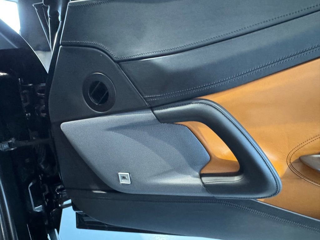 Used 2018 Ferrari GTC4Lusso T image 29