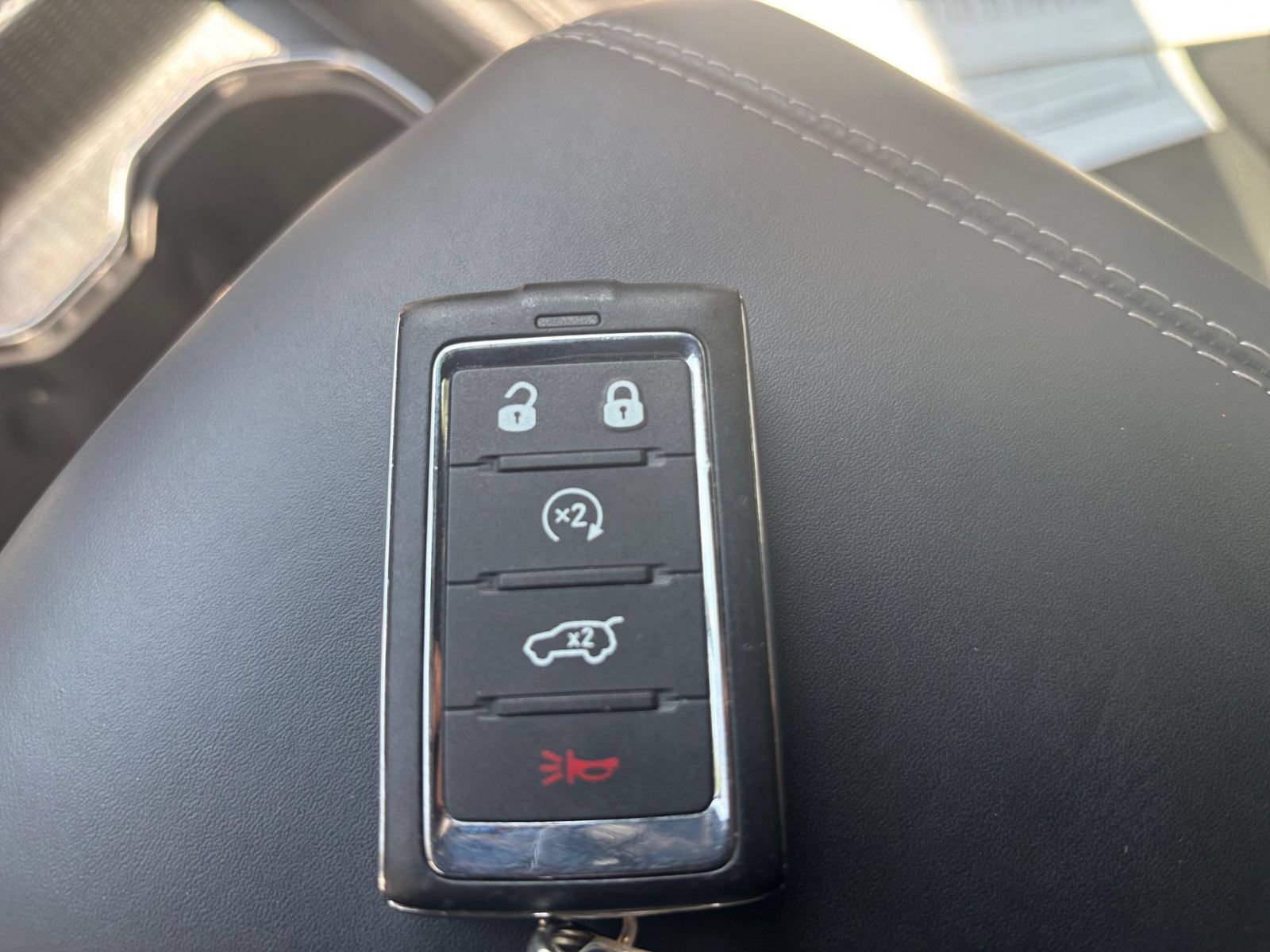 Used 2026 Jeep Grand Cherokee Limited AWD/4WD image 24