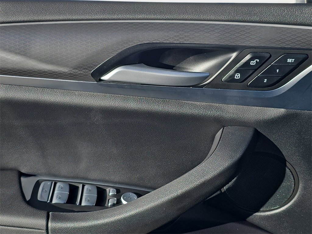 Used 2024 BMW X3 sDrive30i image 31