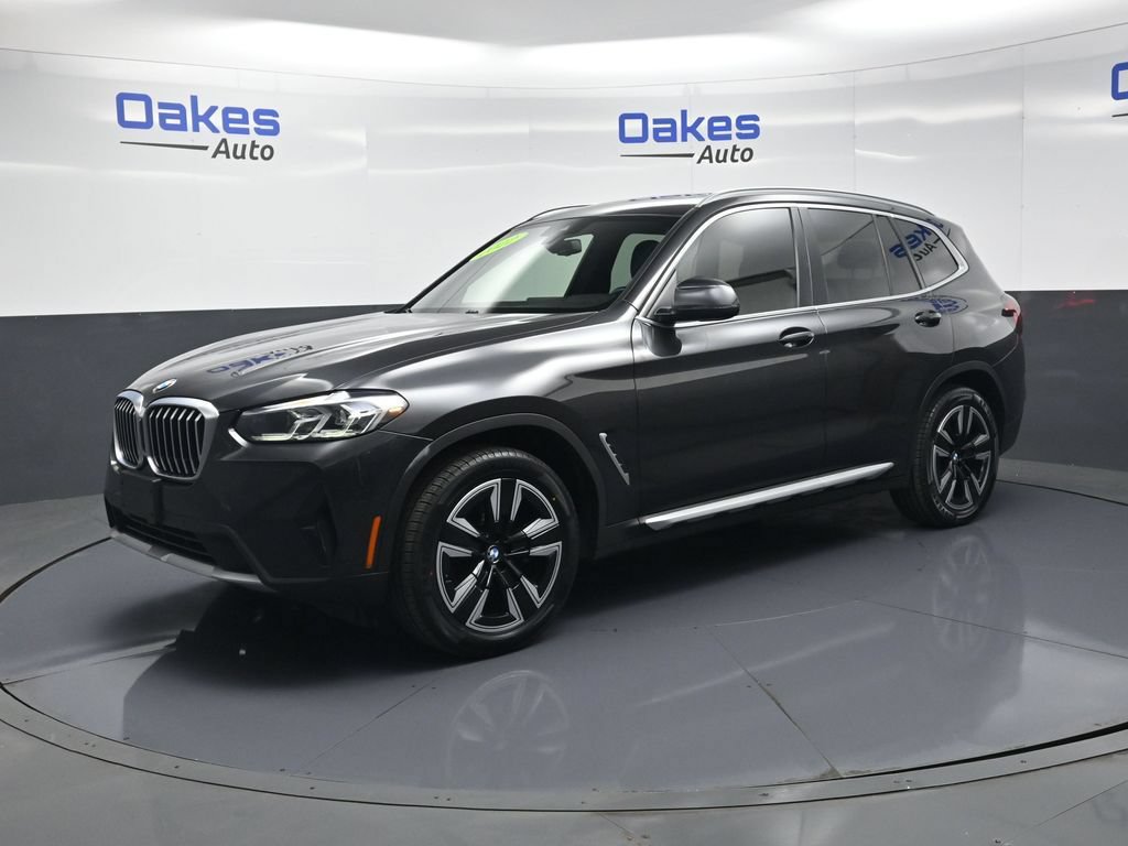Used 2022 BMW X3 xDrive30i AWD/4WD image 4